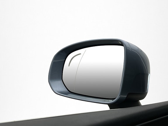 Volvo XC60 25 of 30