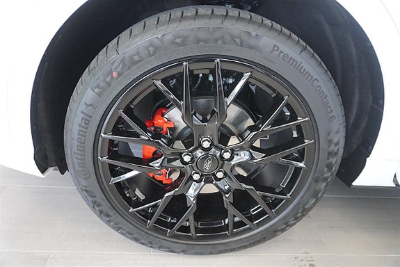 Ford Kuga 11 of 12