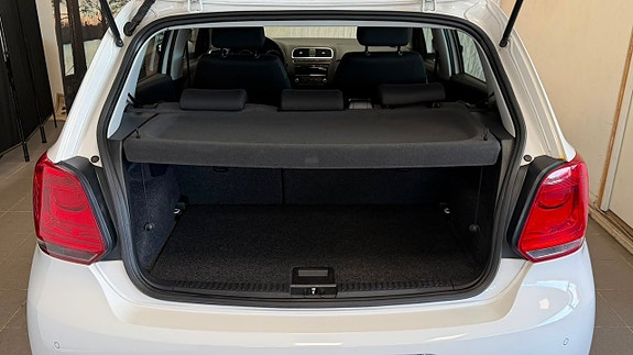 Volkswagen Polo 8 of 15