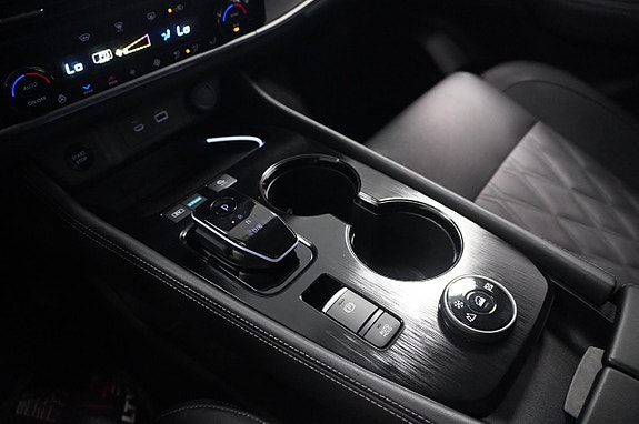 Nissan X-Trail 14 of 17