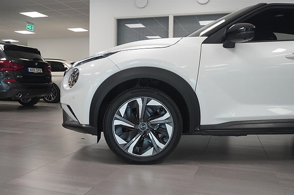Nissan Juke 3 of 16