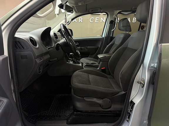 Volkswagen Amarok 7 of 14