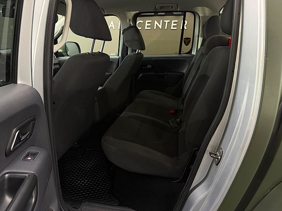 Volkswagen Amarok 11 of 14