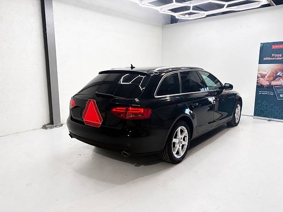 Audi A4 6 of 9