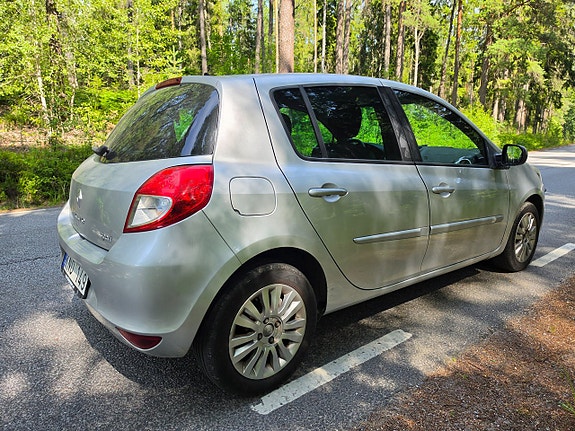 Renault Clio 6 of 14