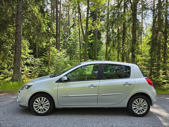 Renault Clio 3 of 14