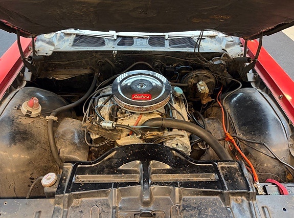 Pontiac Bonneville 8 of 8