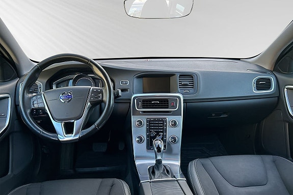 Volvo V60 Cross Country 9 of 22
