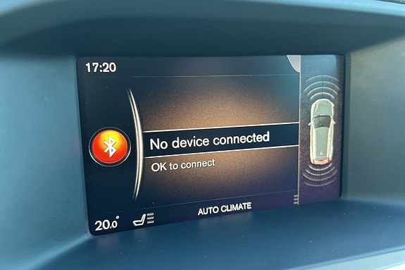 Volvo V60 Cross Country 18 of 22