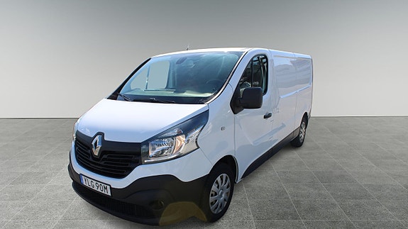 Renault Trafic 2 of 11