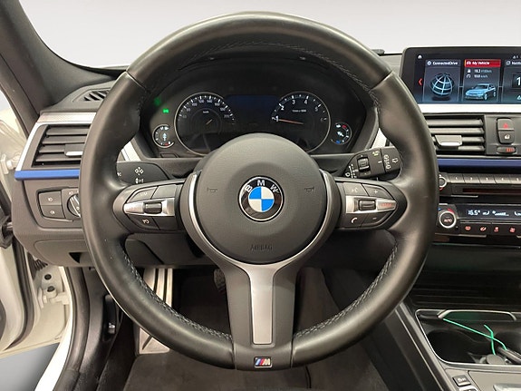 BMW 320 13 of 19
