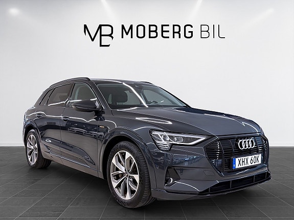 Audi e-tron 7 of 19