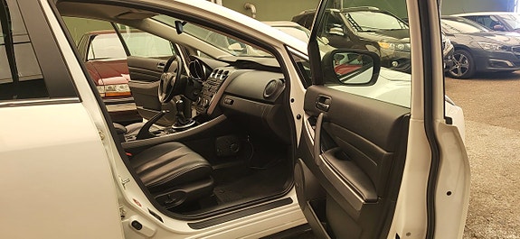 Mazda CX-7 8 of 18