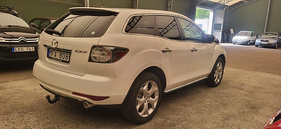 Mazda CX-7 4 of 18