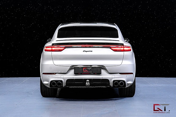 Porsche Cayenne 6 of 20