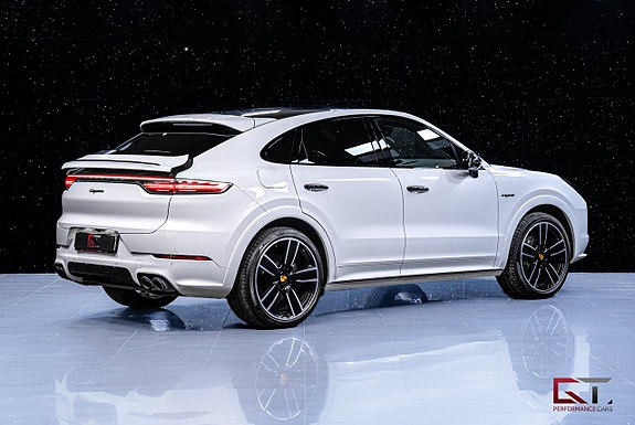Porsche Cayenne 7 of 20