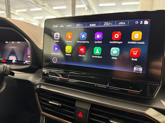 Cupra Formentor e-HYBRID 16 of 24