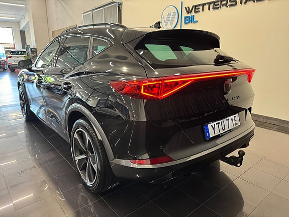 Cupra Formentor e-HYBRID 8 of 24