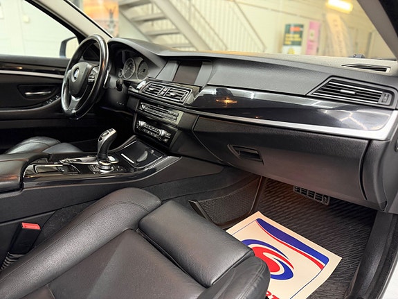 BMW 520d 18 of 28