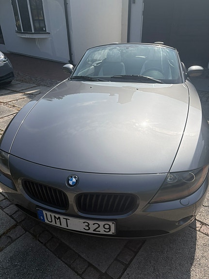 BMW Z4 4 of 11