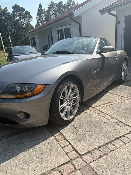 BMW Z4 3 of 11