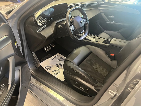 Peugeot 308 10 of 16