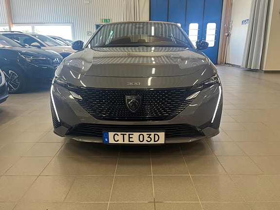 Peugeot 308 9 of 16
