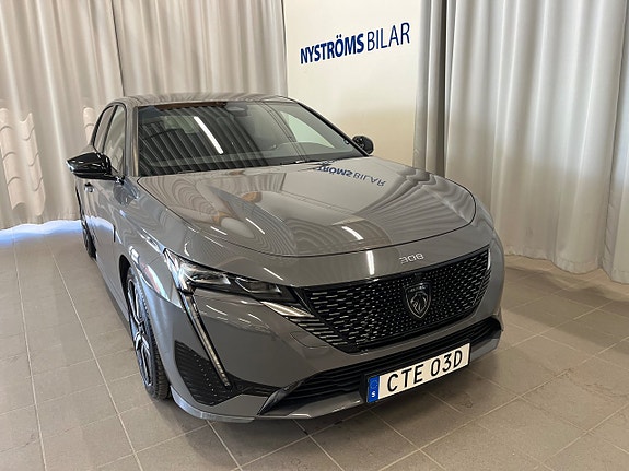 Peugeot 308 4 of 16