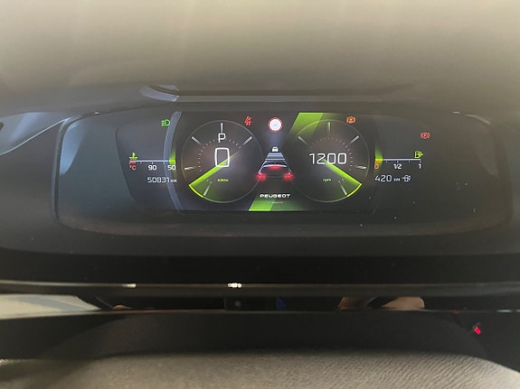 Peugeot 308 11 of 16