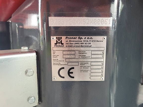 Pronar T8724 7 of 16
