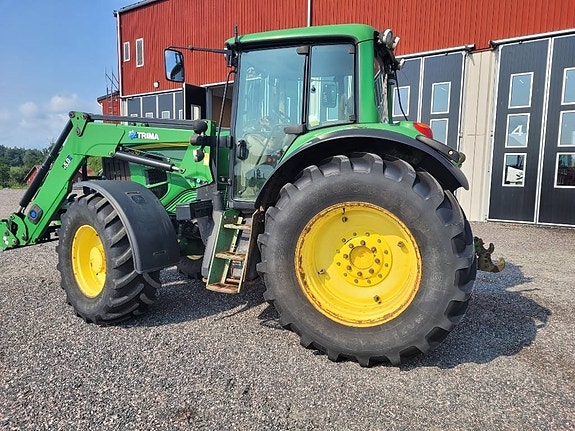 John Deere 6930 Premium AP 2 of 17