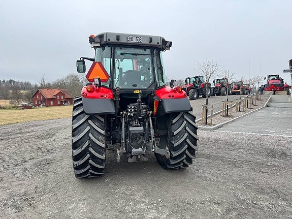 Massey Ferguson 5610 18 of 24