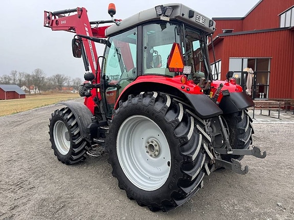 Massey Ferguson 5610 2 of 24