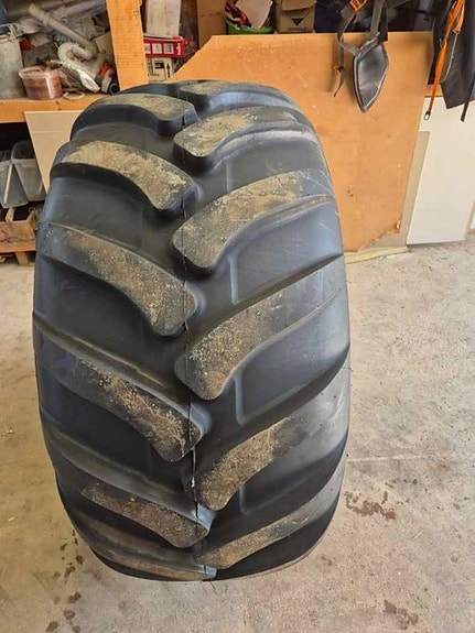 Trelleborg TWIN 421 600/65 -26.5 3 of 5