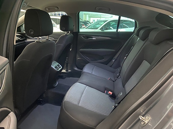 Opel Insignia 9 of 23