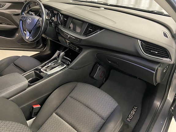 Opel Insignia 13 of 23
