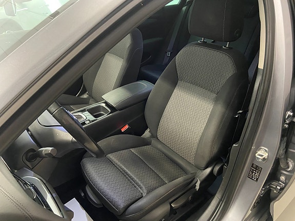 Opel Insignia 7 of 23