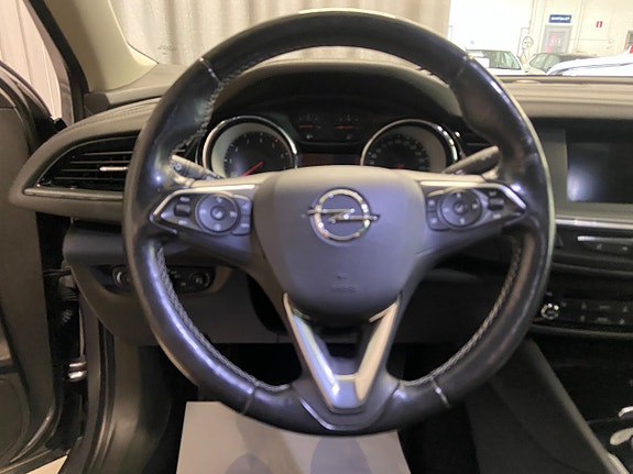 Opel Insignia 16 of 23