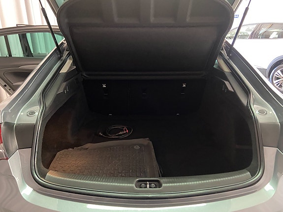 Opel Insignia 11 of 23