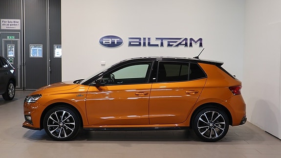 Skoda Fabia 2 of 16