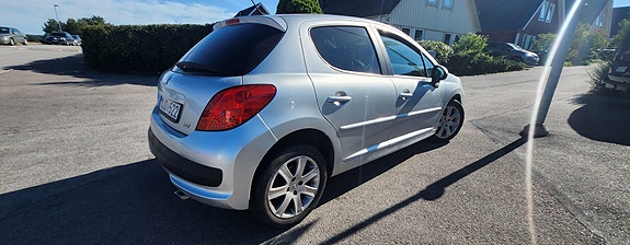 Peugeot 207 6 of 14