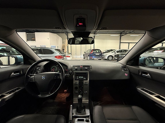 Volvo S40 18 of 25