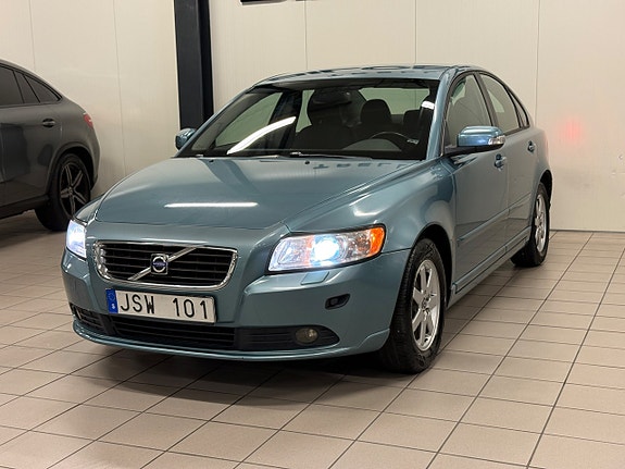 Volvo S40 7 of 25
