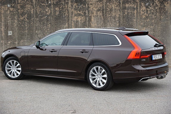 Volvo V90 5 of 26