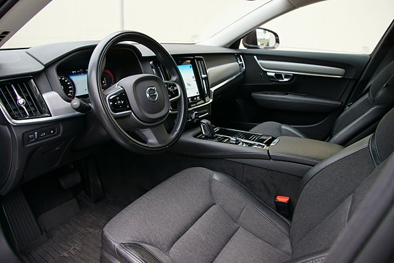 Volvo V90 19 of 26