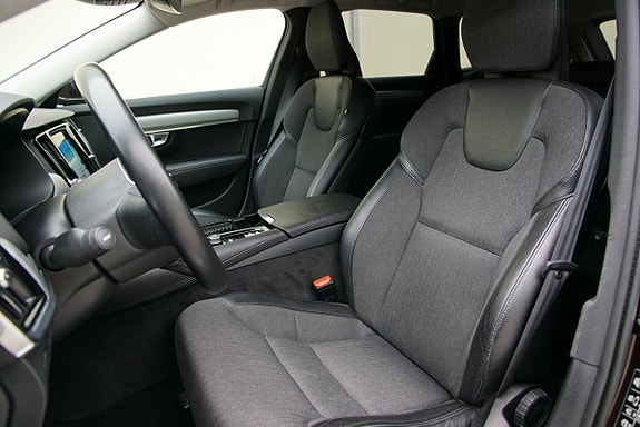 Volvo V90 17 of 26