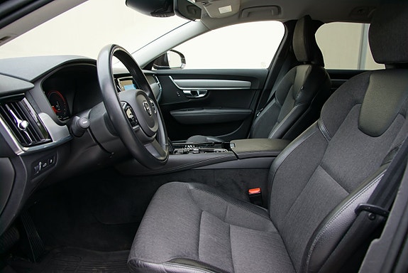 Volvo V90 18 of 26