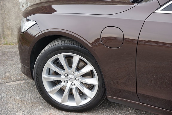 Volvo V90 8 of 26