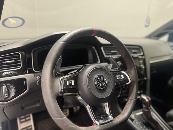 Volkswagen Golf I 12 of 17