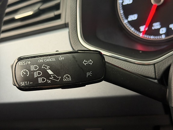 Seat Arona 13 of 29